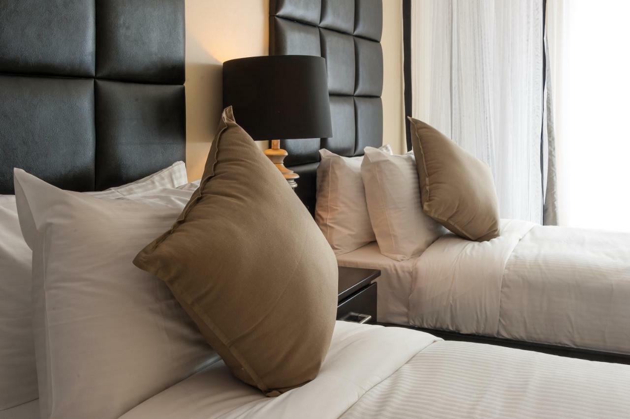 קיסומו Acacia Premier Hotel מראה חיצוני תמונה